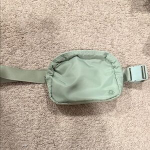 Sleek Green Belt Bag